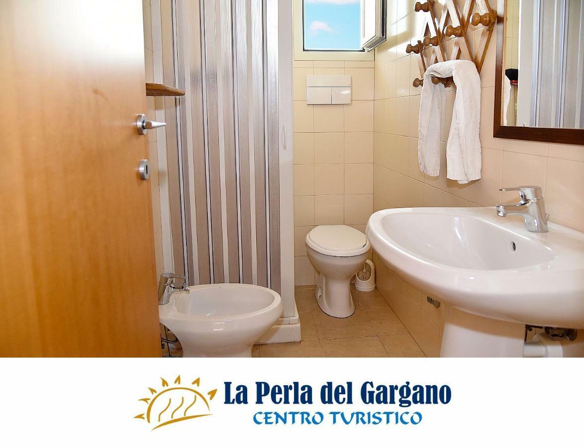 Hotel Centro Turistico La Perla Del Gargano Foce Varano Exterior foto