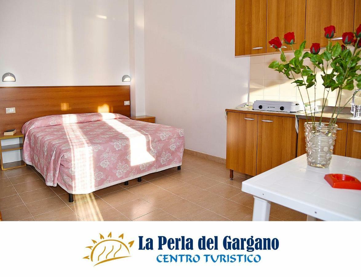 Hotel Centro Turistico La Perla Del Gargano Foce Varano Exterior foto